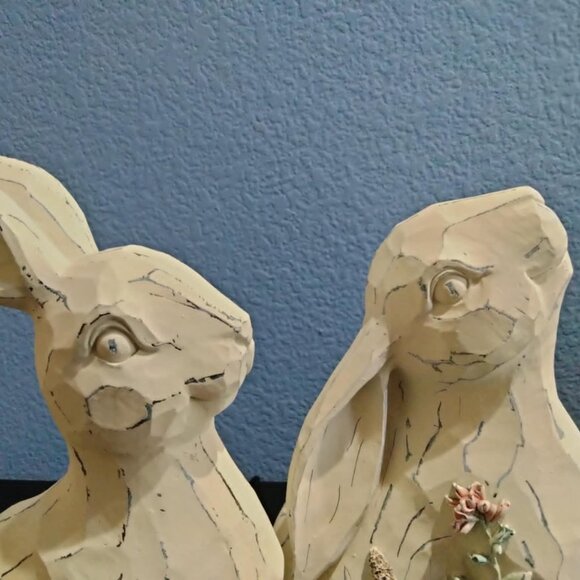 Garden Bunnies, Set of Two, Floral Resin - Picture 6 of 9